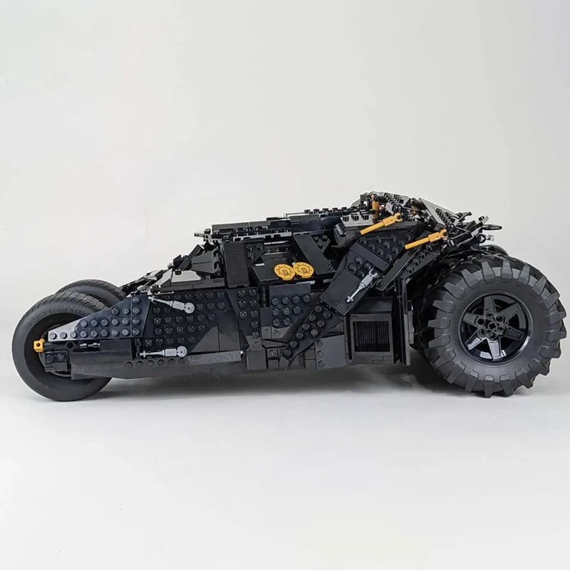 Black Batmobile · 2,049 pieces