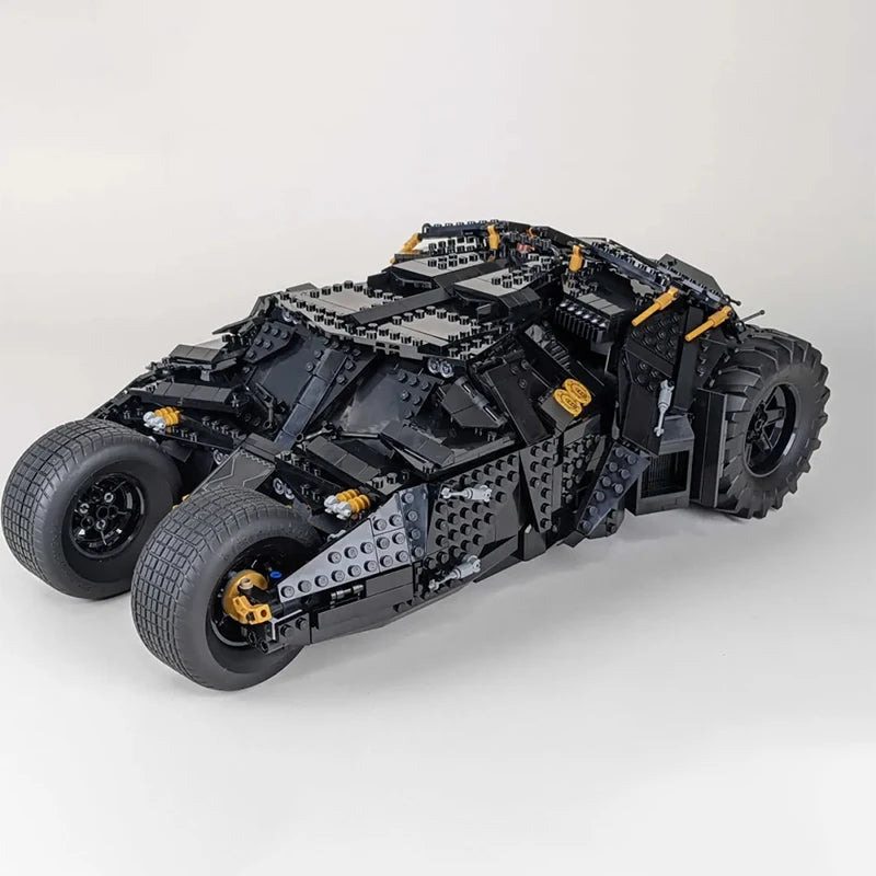 Black Batmobile · 2,049 pieces