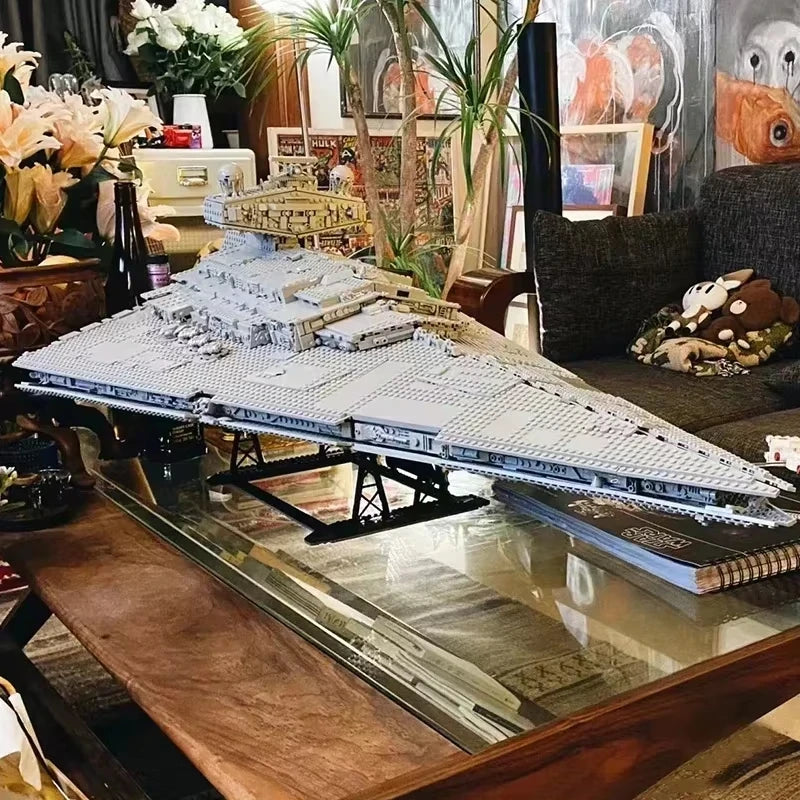 Destroyer Estelar Imperial UCS · 4.784 peças